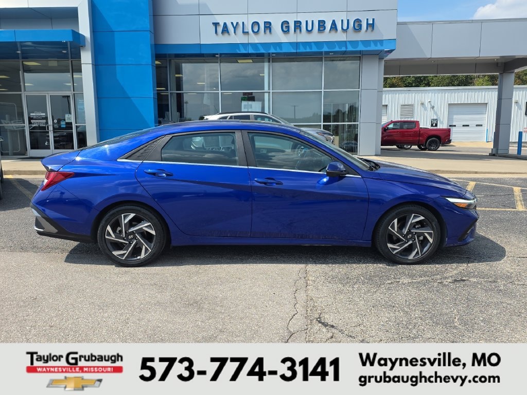 Used 2024 Hyundai Elantra Limited