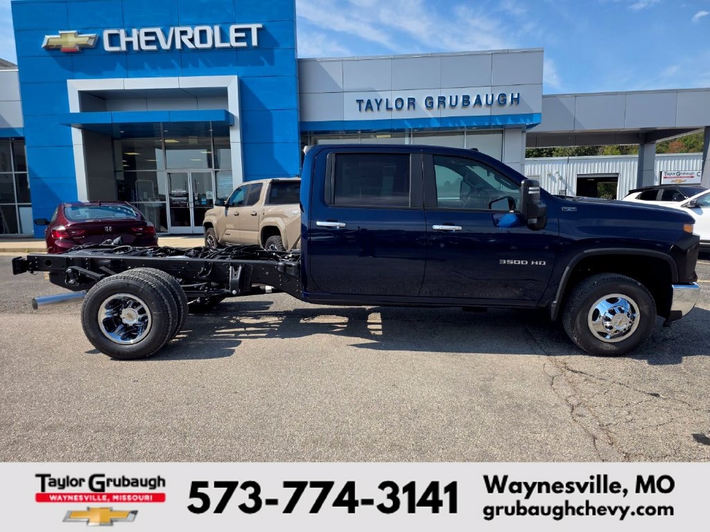New 2026 Chevrolet Silverado 3500 HD Chassis Cab LT Truck