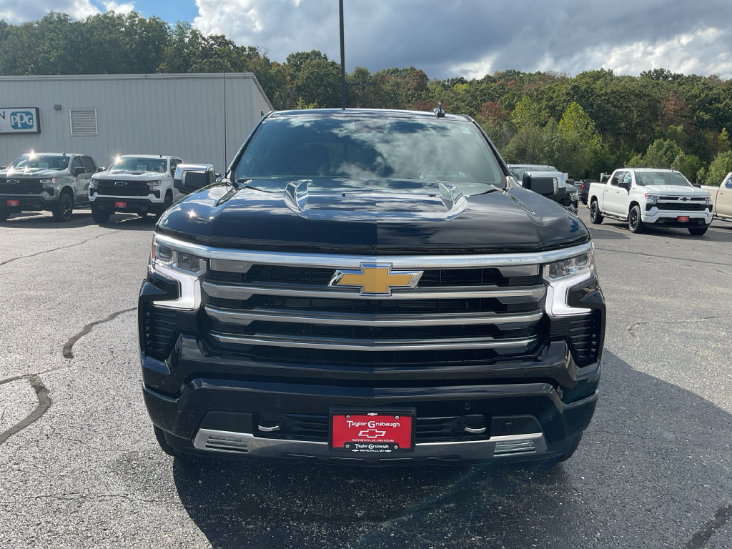 New 2026 Chevrolet Silverado 1500 High Country Truck