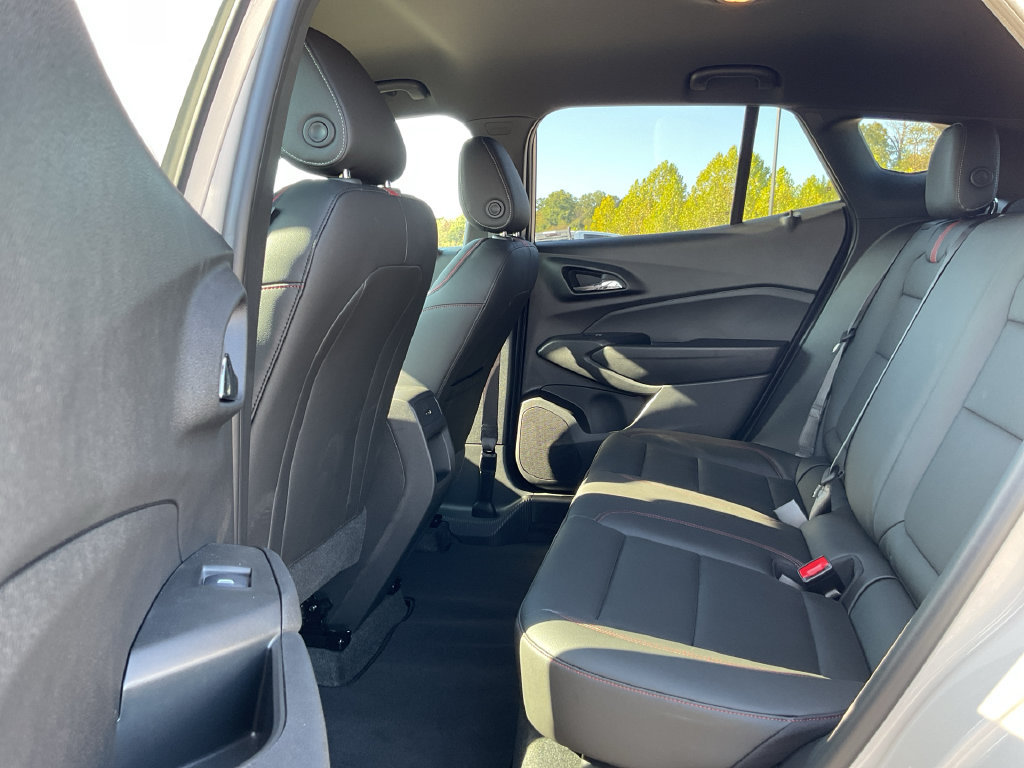 2026 Chevrolet Trax RS - Photo 28