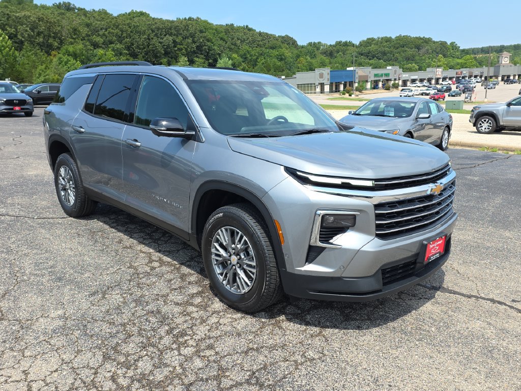 New 2026 Chevrolet Traverse LT SUV