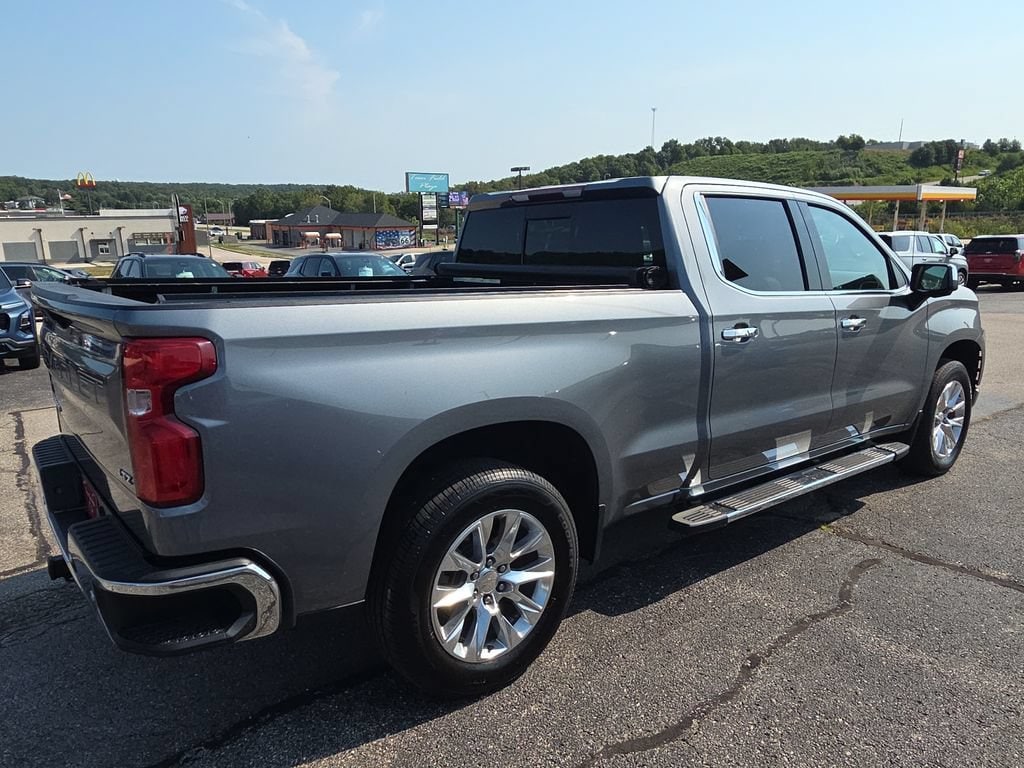 2021 Chevrolet Silverado 1500 LTZ - Photo 9