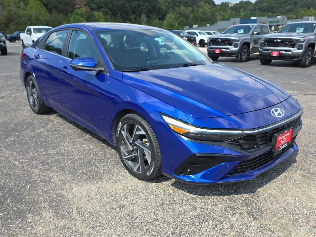 Used 2024 Hyundai Elantra Limited