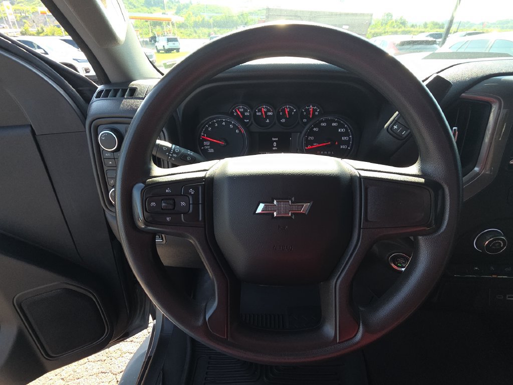 2023 Chevrolet Silverado 1500 Custom - Photo 17