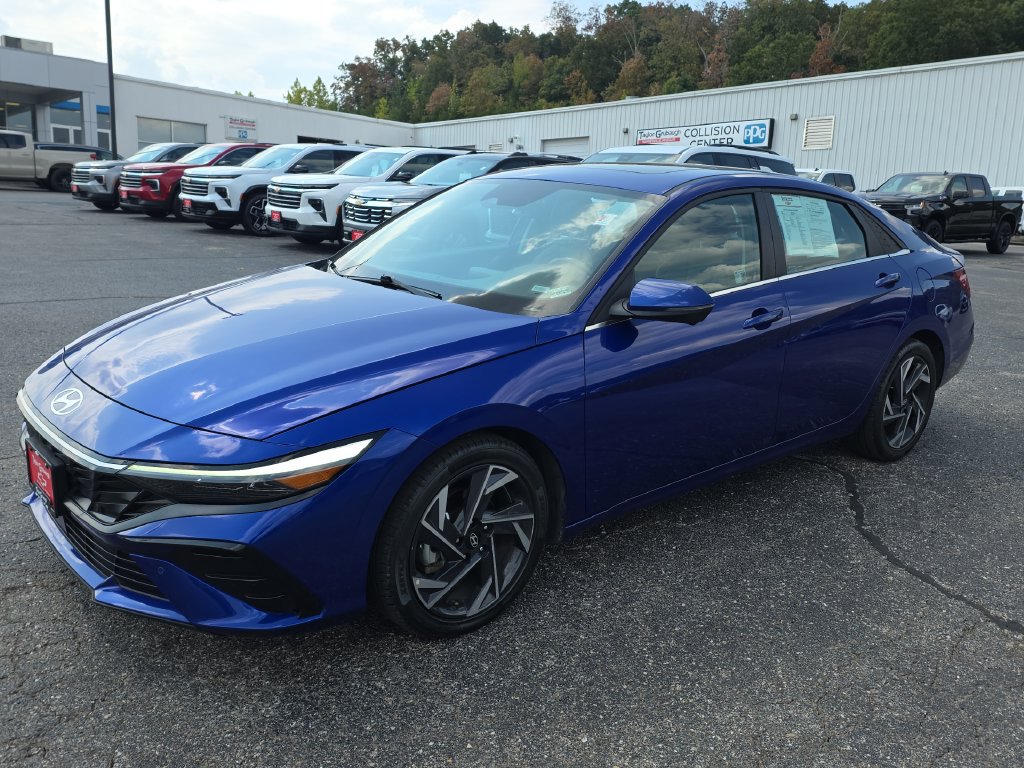 Used 2024 Hyundai Elantra Limited
