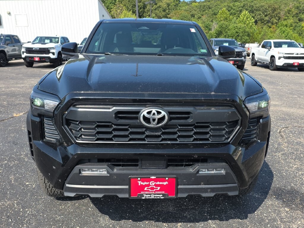 Used 2025 Toyota Tacoma 4WD SR