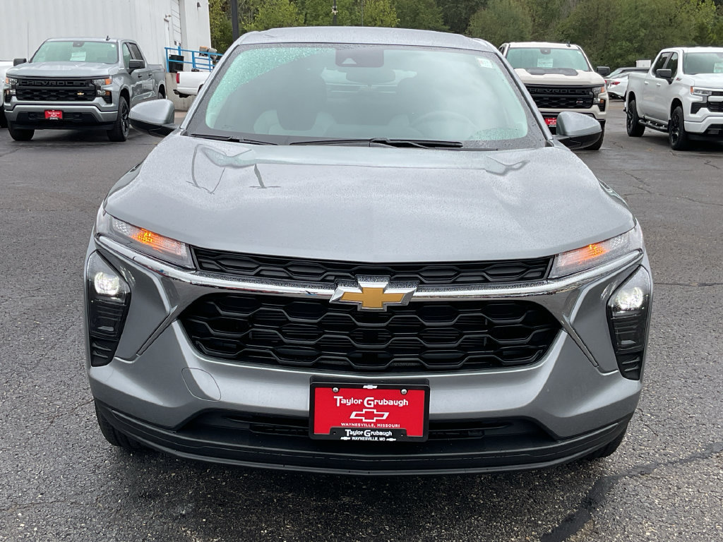 New 2026 Chevrolet Trax LS SUV