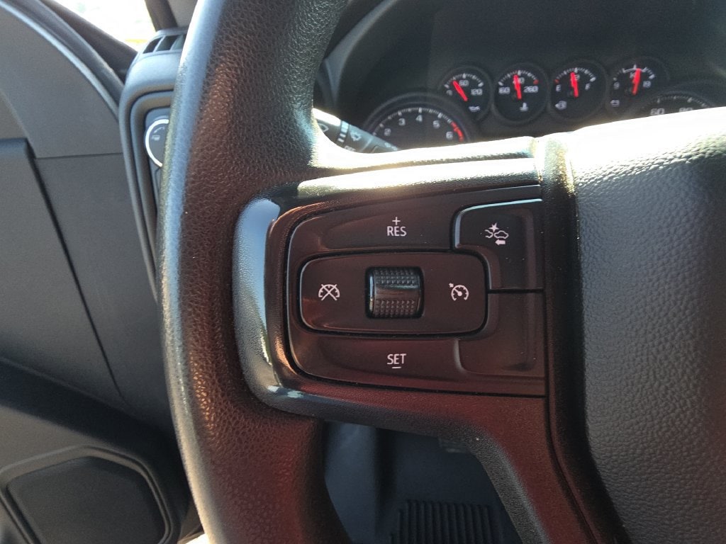2023 Chevrolet Silverado 1500 Custom - Photo 18