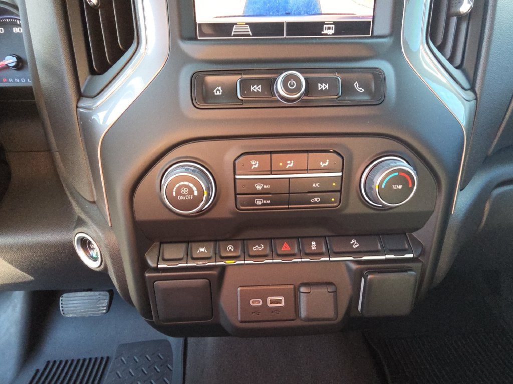 2023 Chevrolet Silverado 1500 Custom - Photo 22