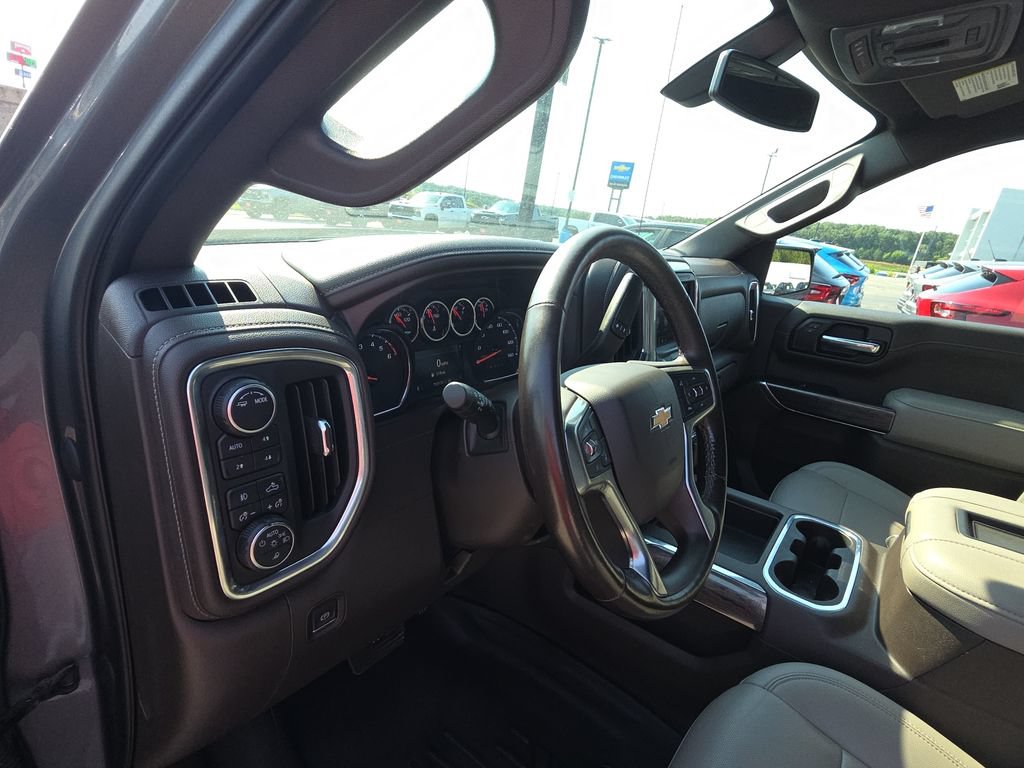 2021 Chevrolet Silverado 1500 LTZ - Photo 15