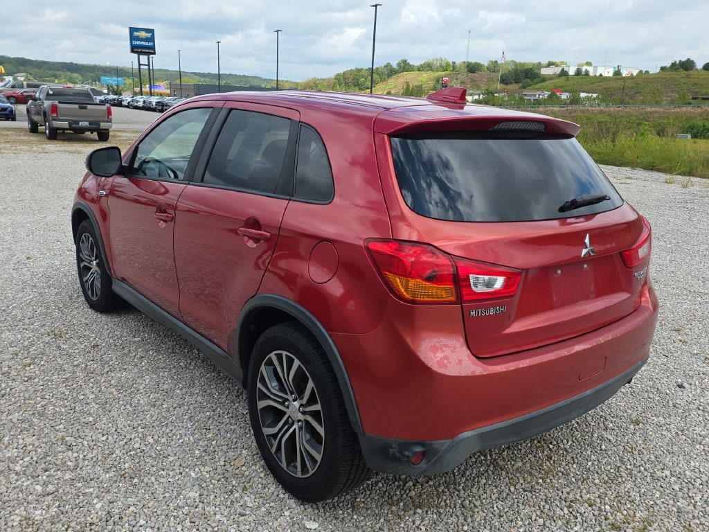 Used 2017 Mitsubishi Outlander Sport 2.0 LE SUV