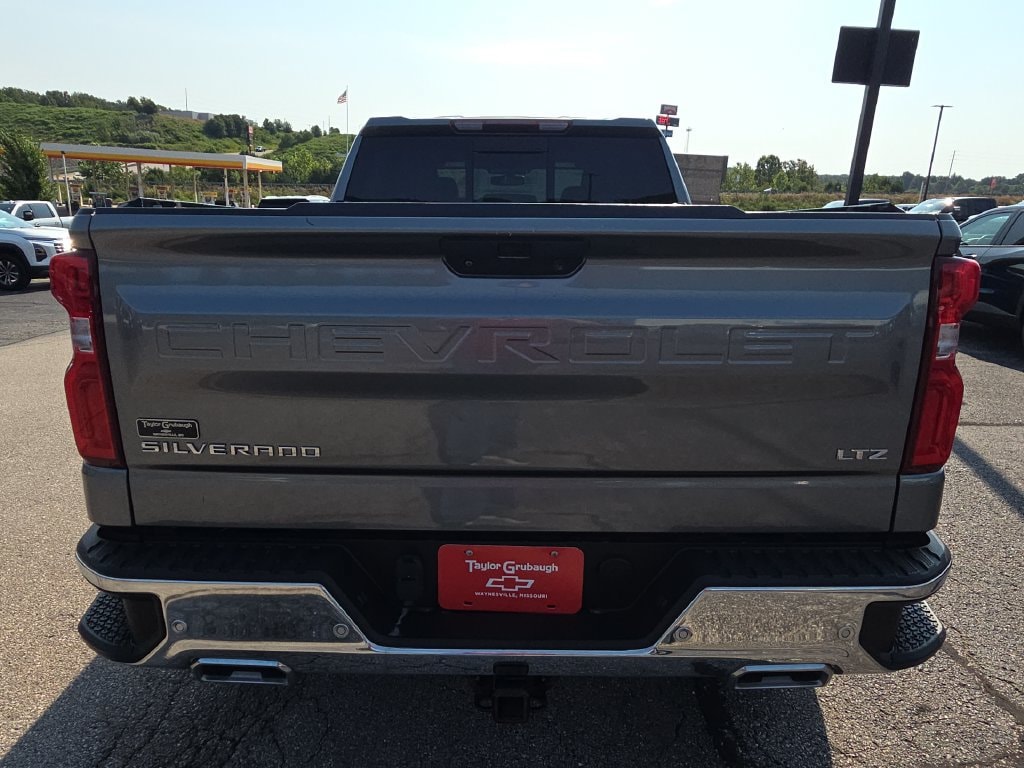 2021 Chevrolet Silverado 1500 LTZ - Photo 7