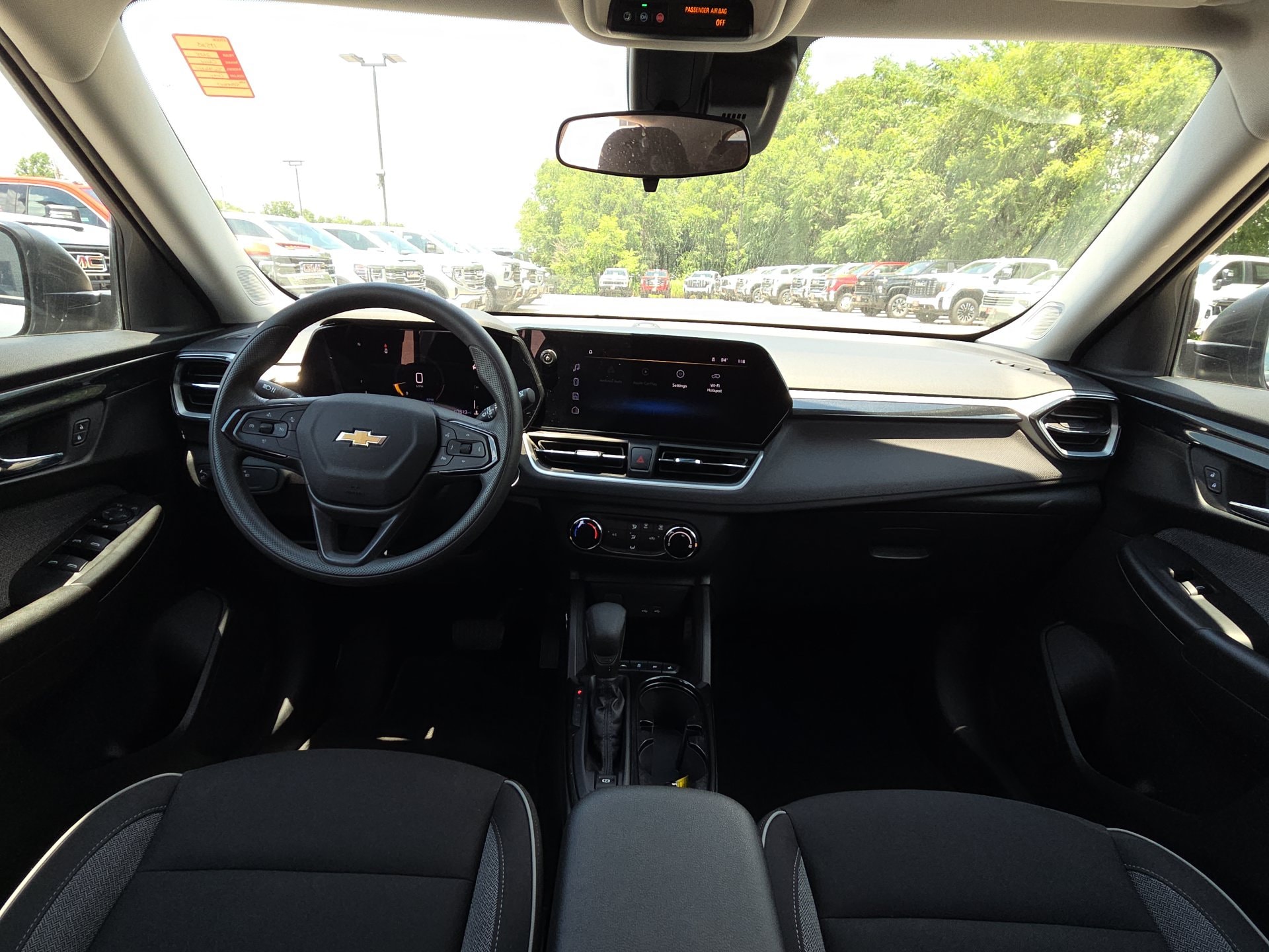2024 Chevrolet TrailBlazer LS - Photo 29