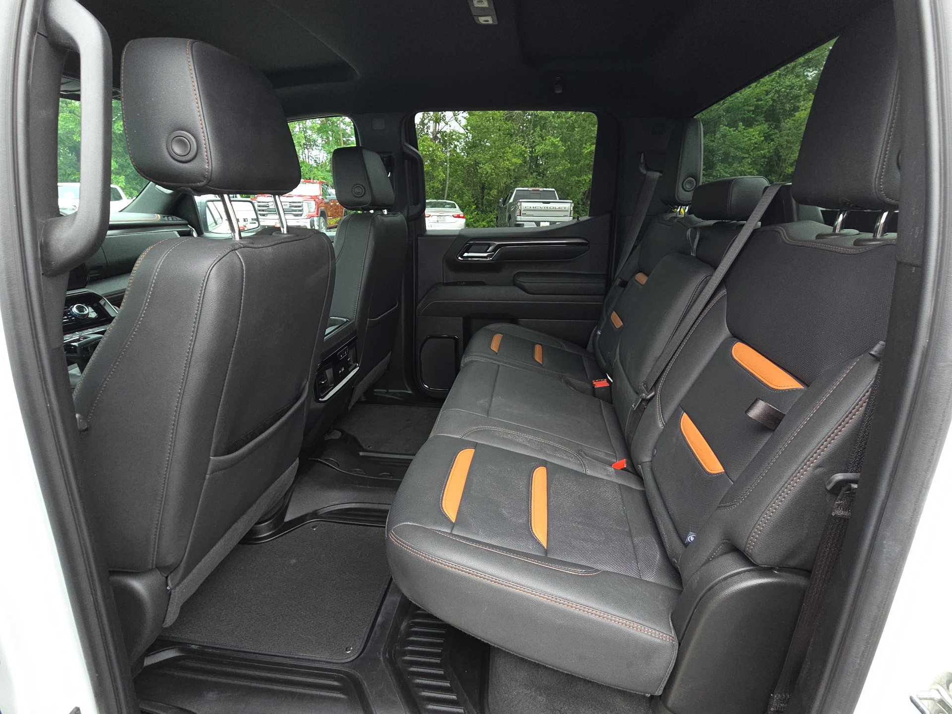 2025 GMC Sierra 1500 AT4 - Photo 30
