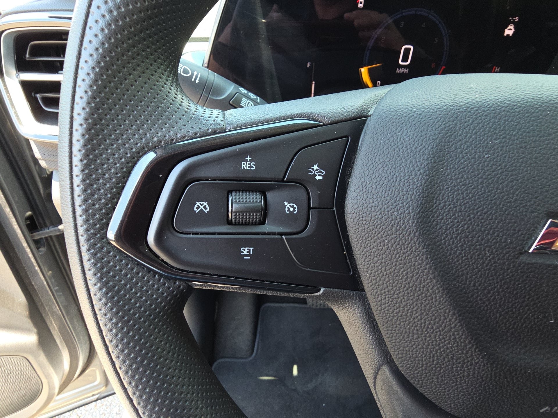 2024 Chevrolet TrailBlazer LS - Photo 18