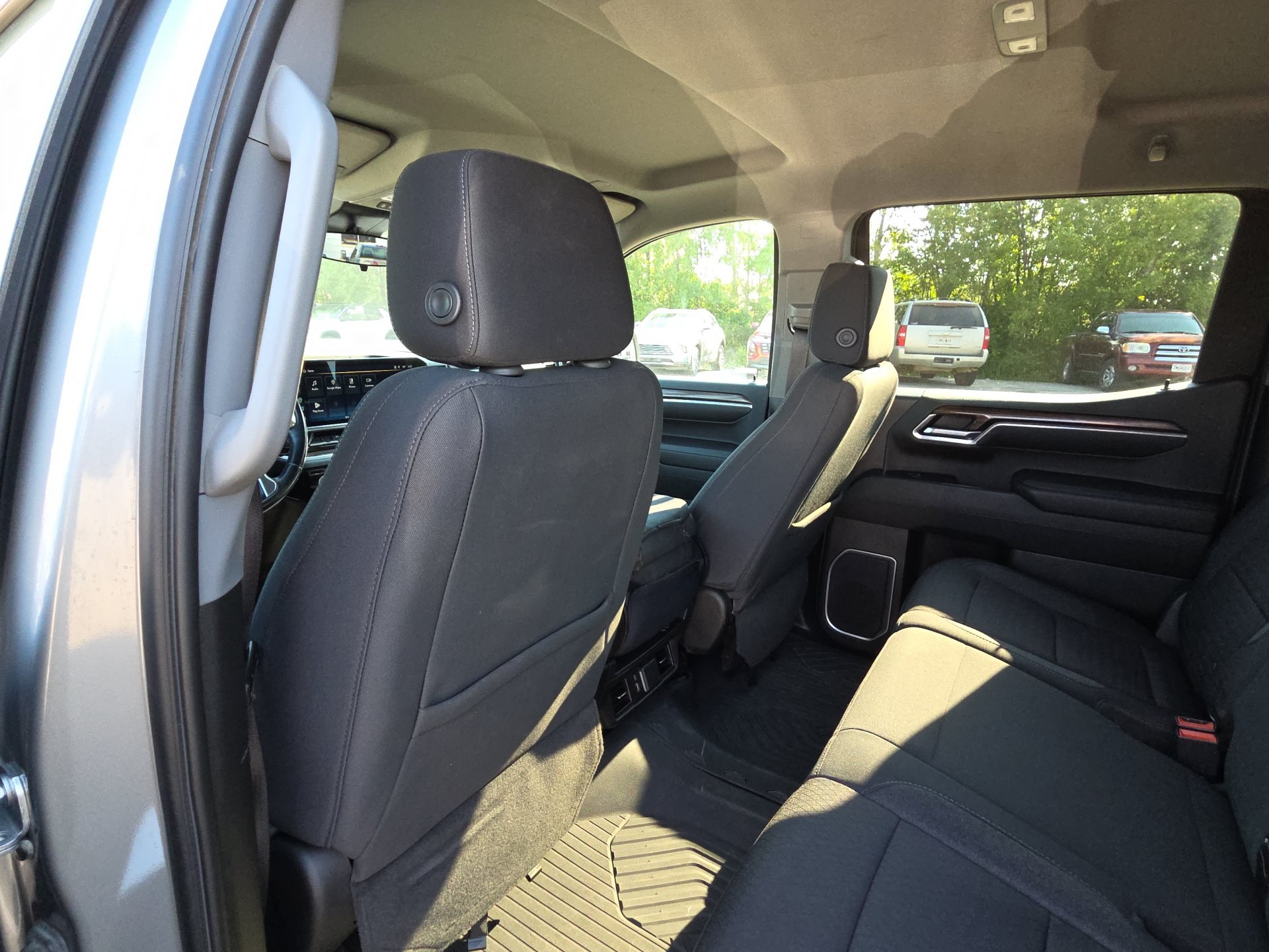 2023 Chevrolet Silverado 1500 LT - Photo 29