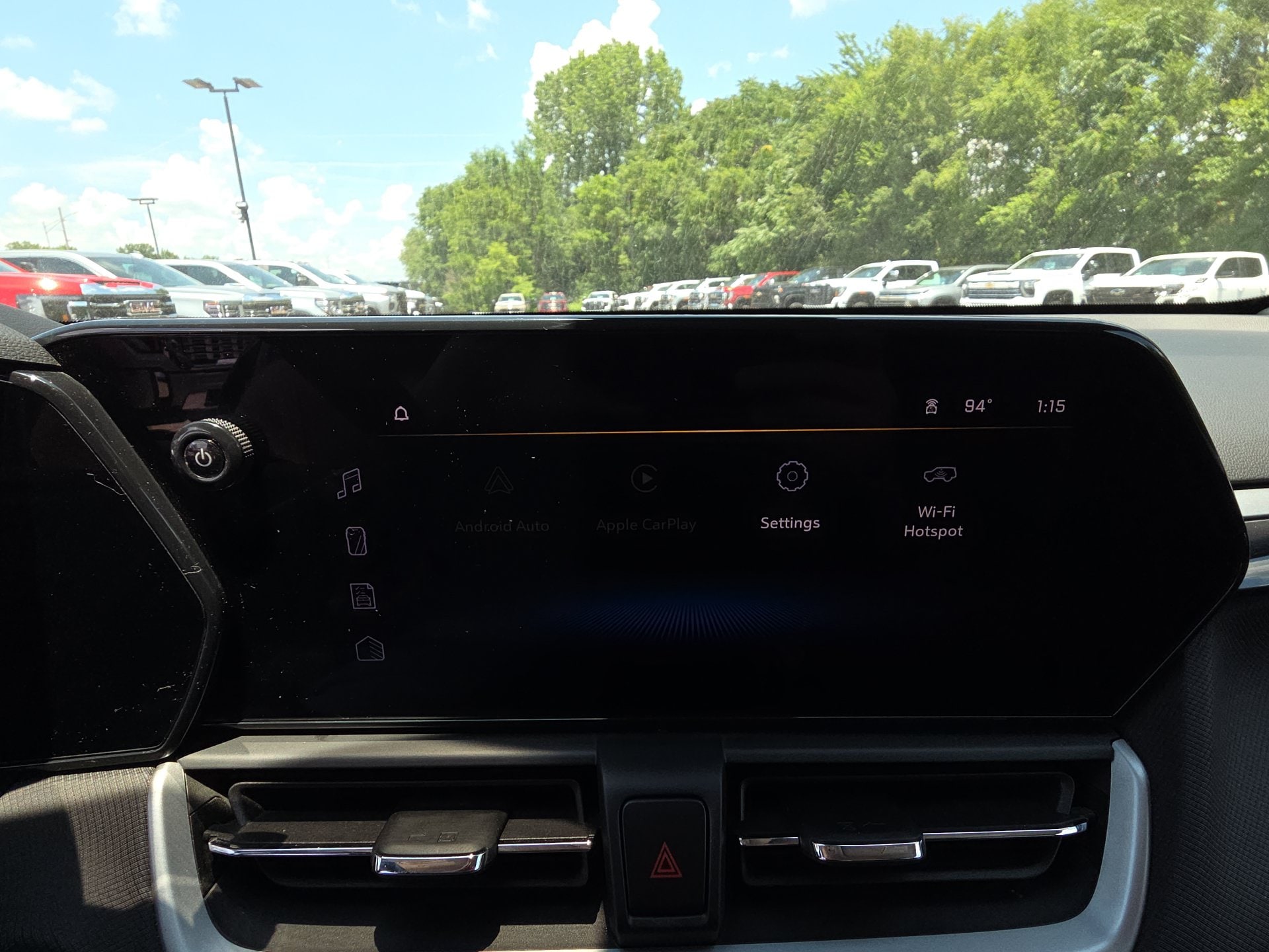 2024 Chevrolet TrailBlazer LS - Photo 21