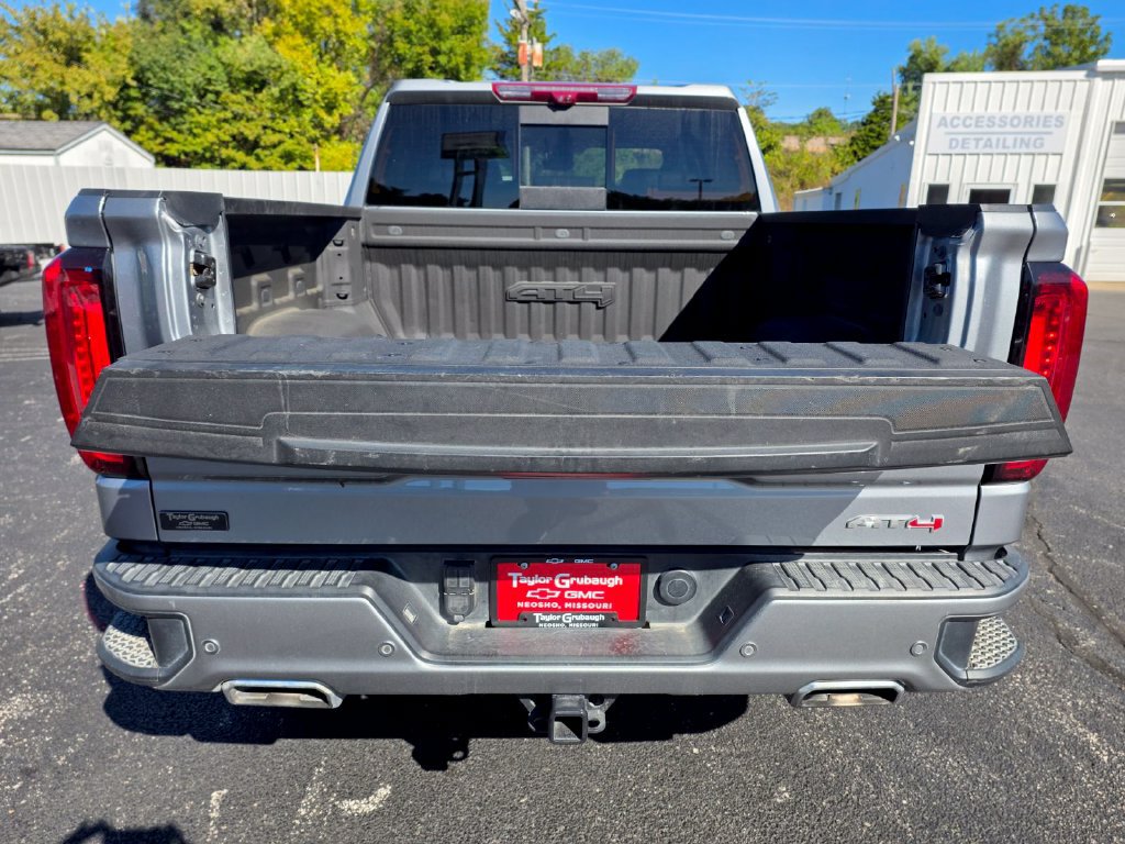 2024 GMC Sierra 1500 AT4 - Photo 8
