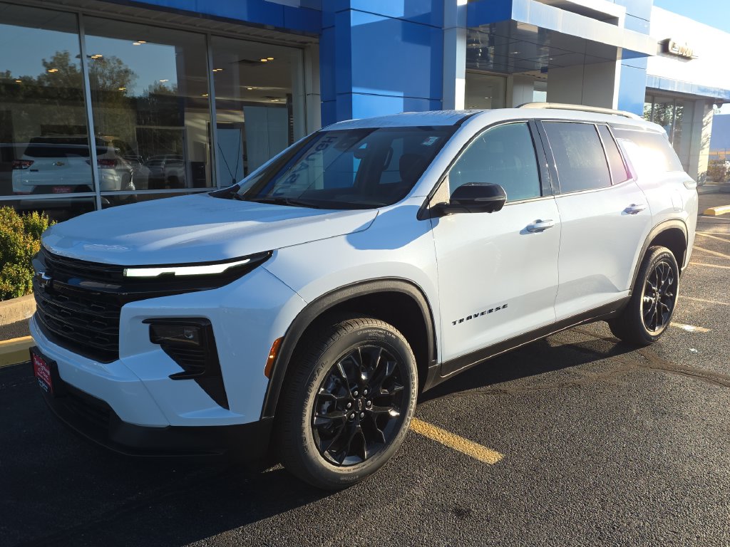 New 2026 Chevrolet Traverse LT SUV