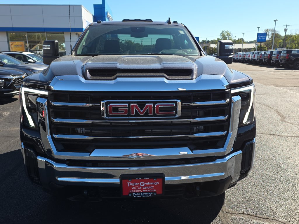 New 2026 GMC Sierra 3500 HD Chassis Cab SLE Truck