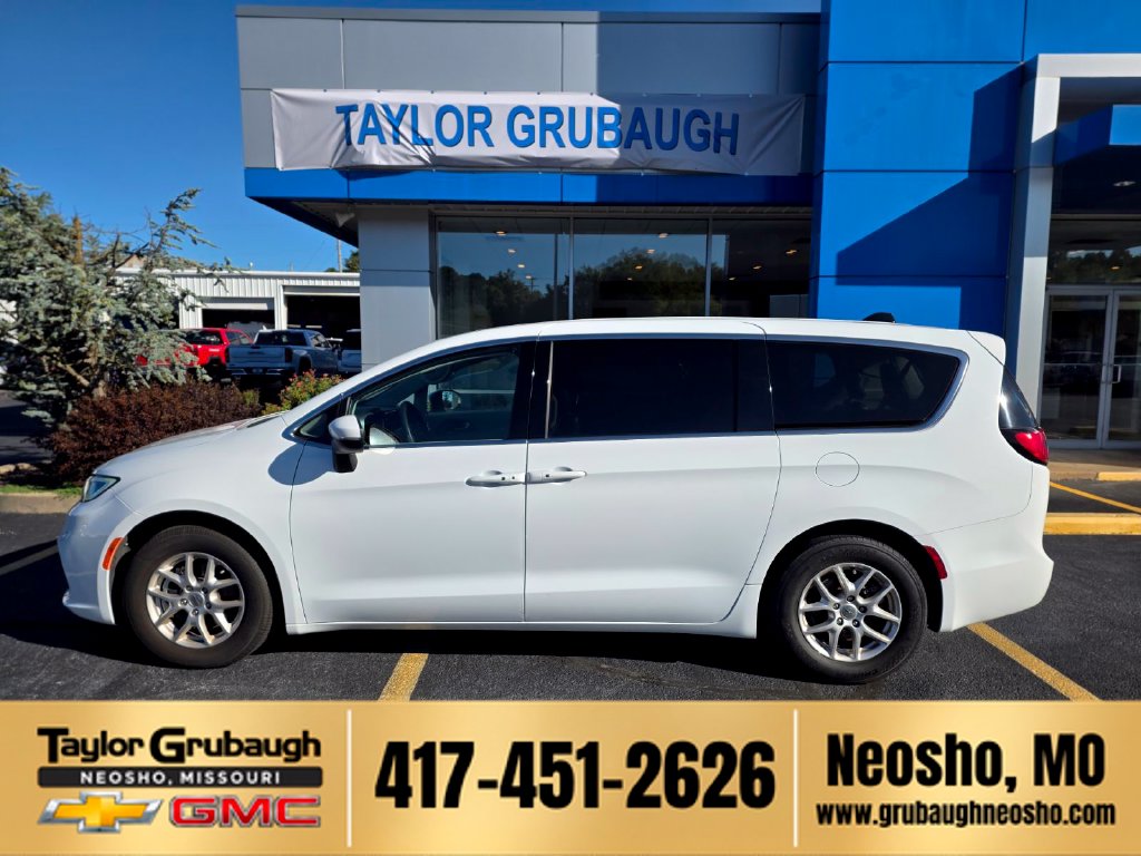  Chrysler Pacifica