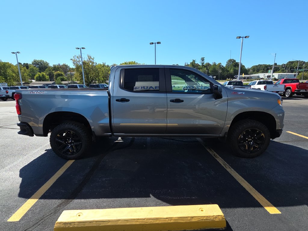 2026 Chevrolet Silverado 1500 LT Trail Boss - Photo 10