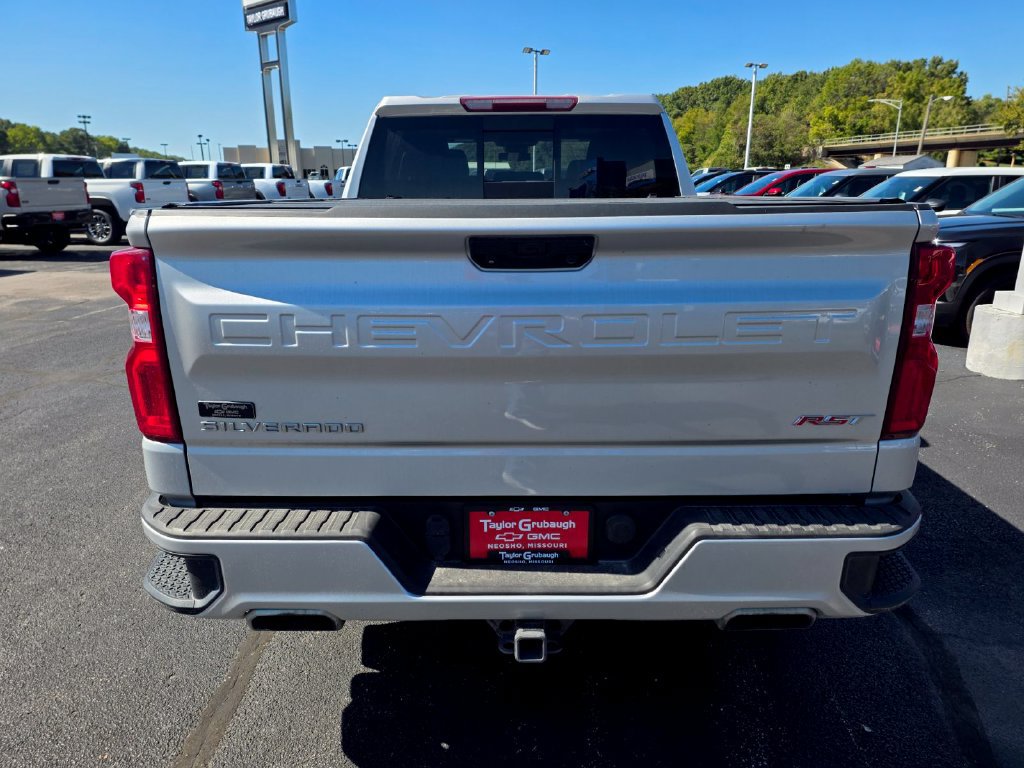 2022 Chevrolet Silverado 1500 RST - Photo 7