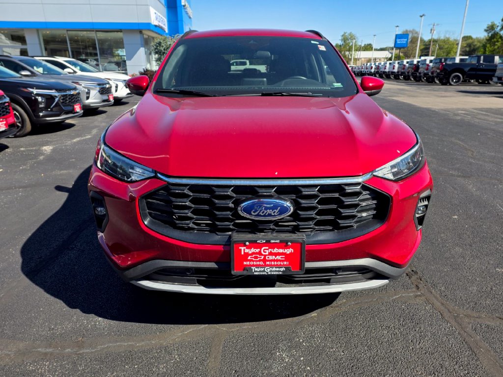 Used 2025 Ford Escape ST-Line Select SUV