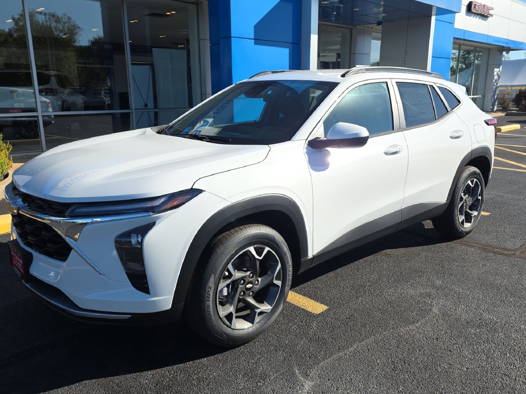 New 2026 Chevrolet Trax LT SUV