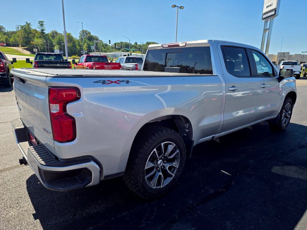 2022 Chevrolet Silverado 1500 RST - Photo 9