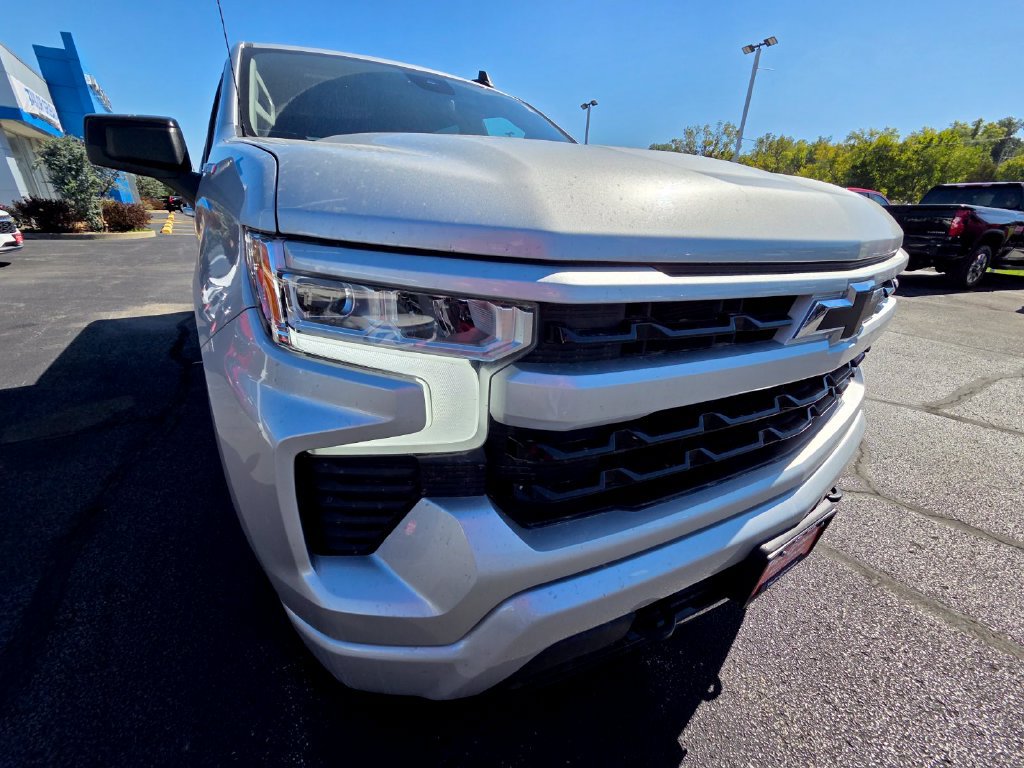 2022 Chevrolet Silverado 1500 RST - Photo 12