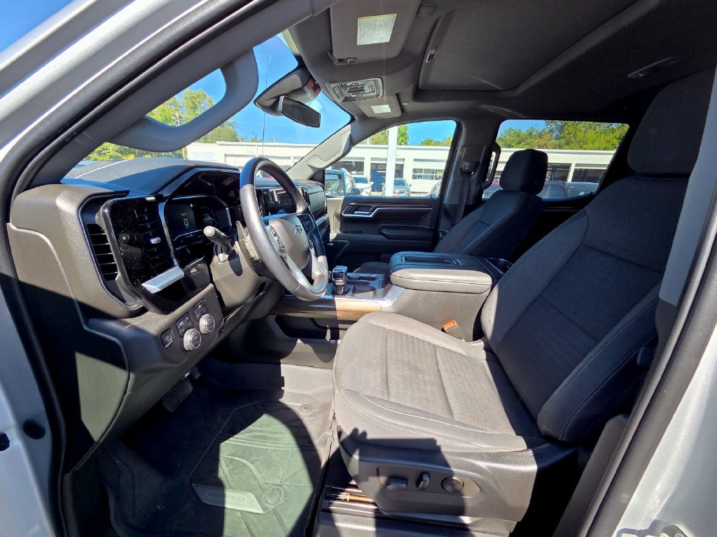 2022 Chevrolet Silverado 1500 RST - Photo 16