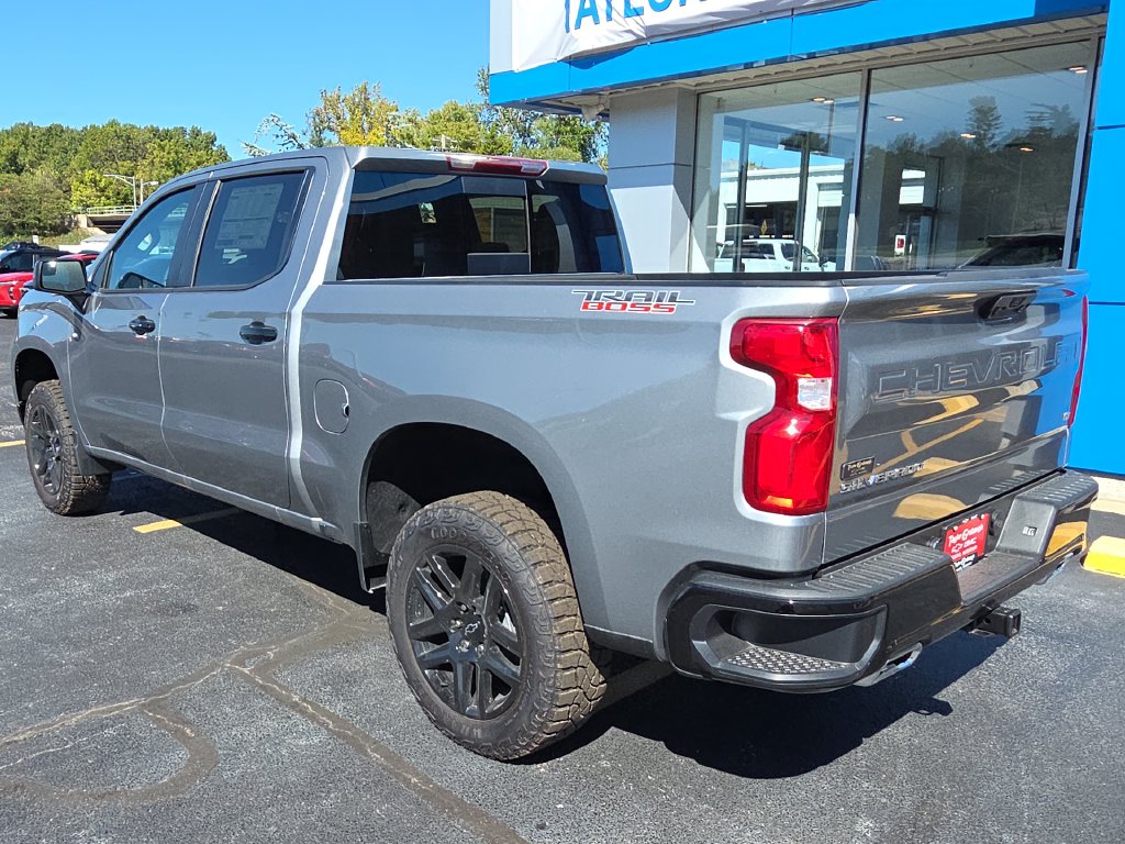 2026 Chevrolet Silverado 1500 LT Trail Boss - Photo 6