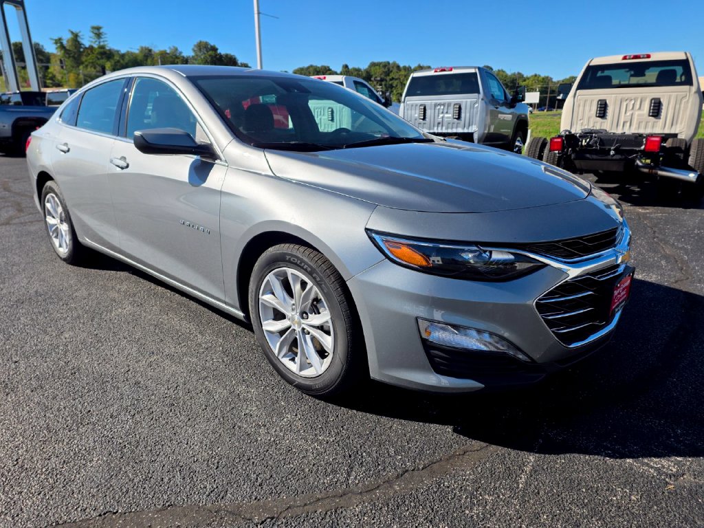 Used 2025 Chevrolet Malibu LT Sedan