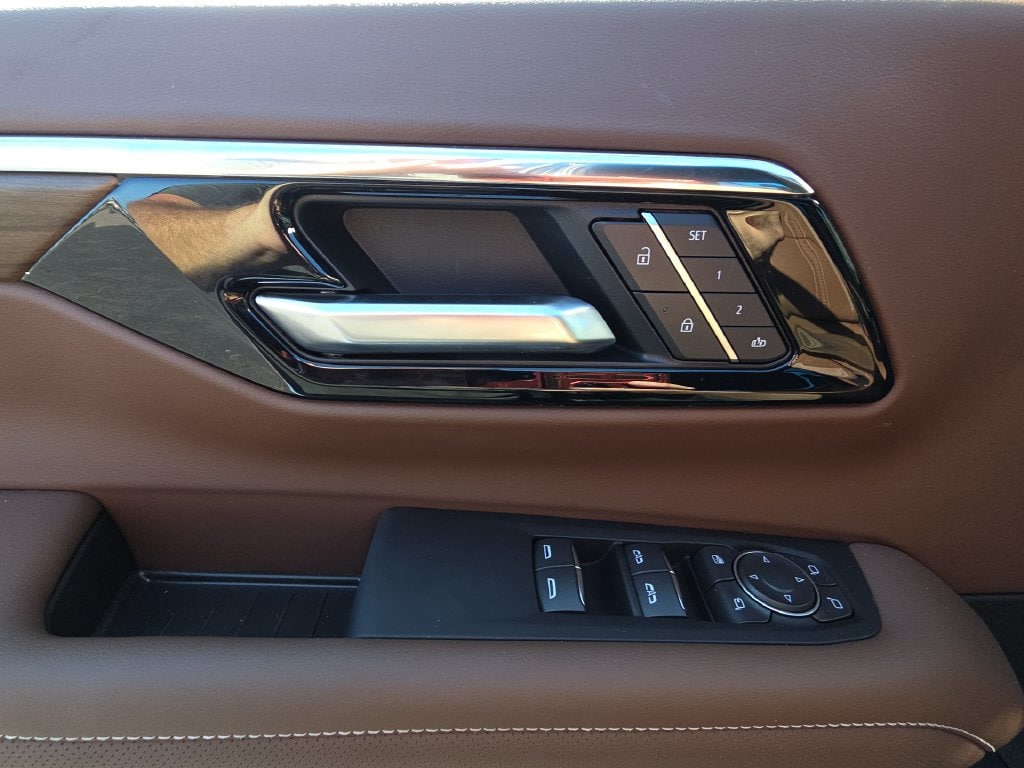 2026 Chevrolet Tahoe High Country - Photo 13