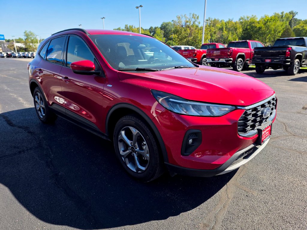 Used 2025 Ford Escape ST-Line Select SUV