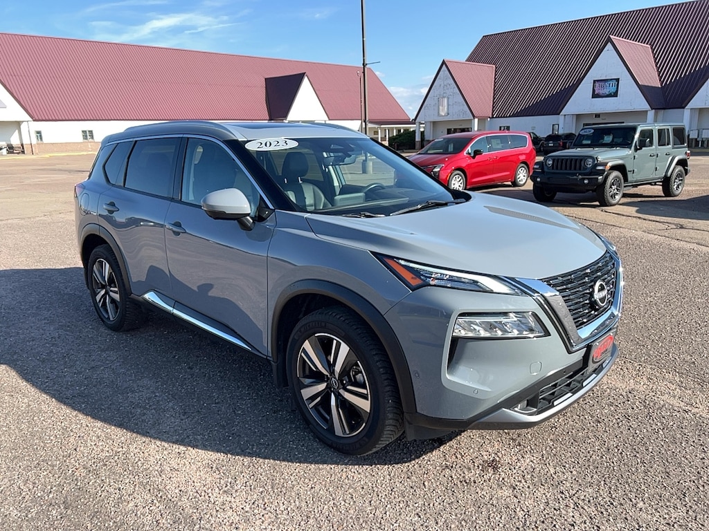 Used 2023 Nissan Rogue SL SUV