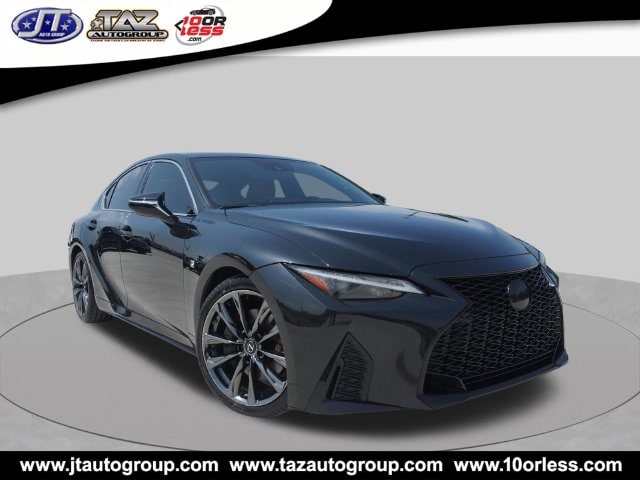 2022 Lexus IS
