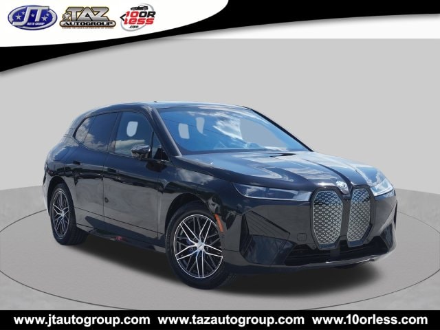 2022 BMW iX Base