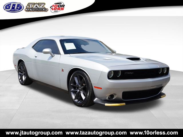  Dodge Challenger