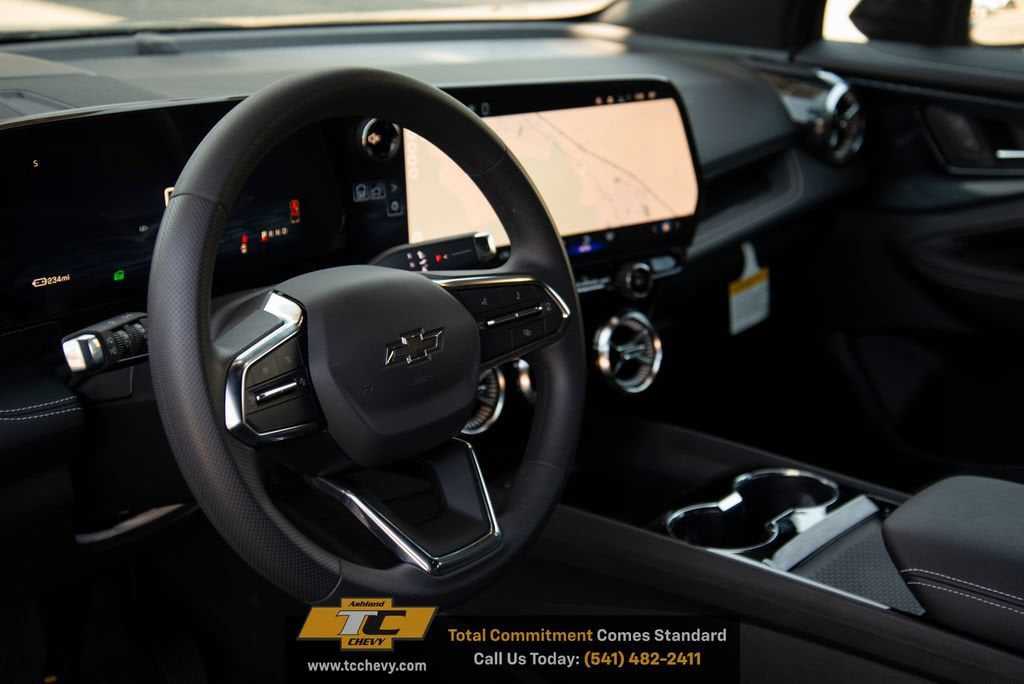 2026 Chevrolet Blazer EV LT - Photo 18