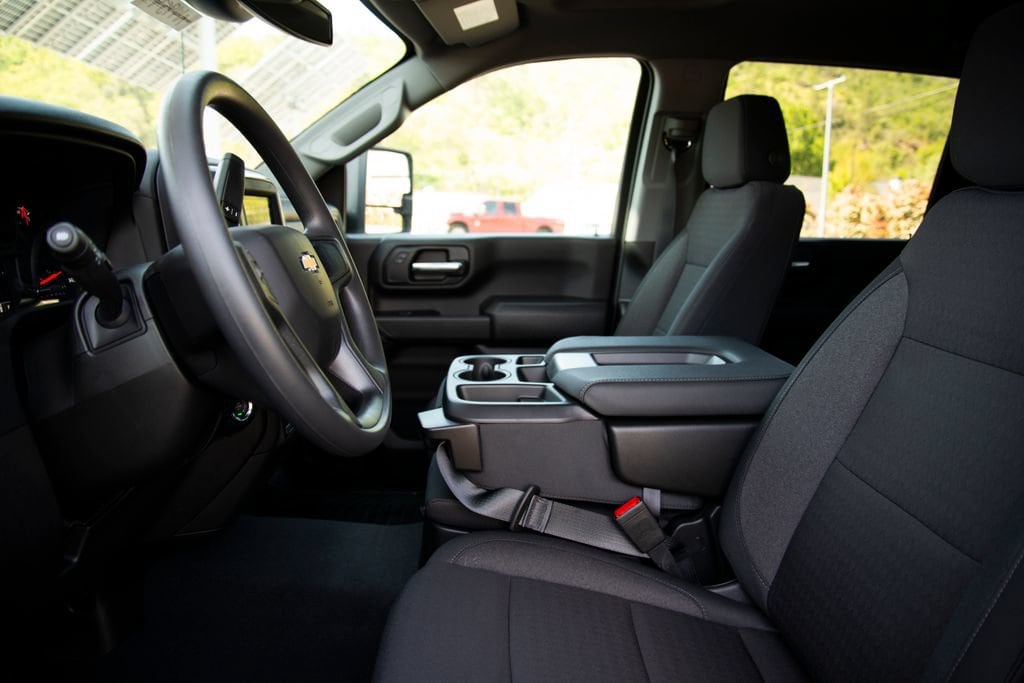 2026 Chevrolet Silverado 2500 HD Custom - Photo 13