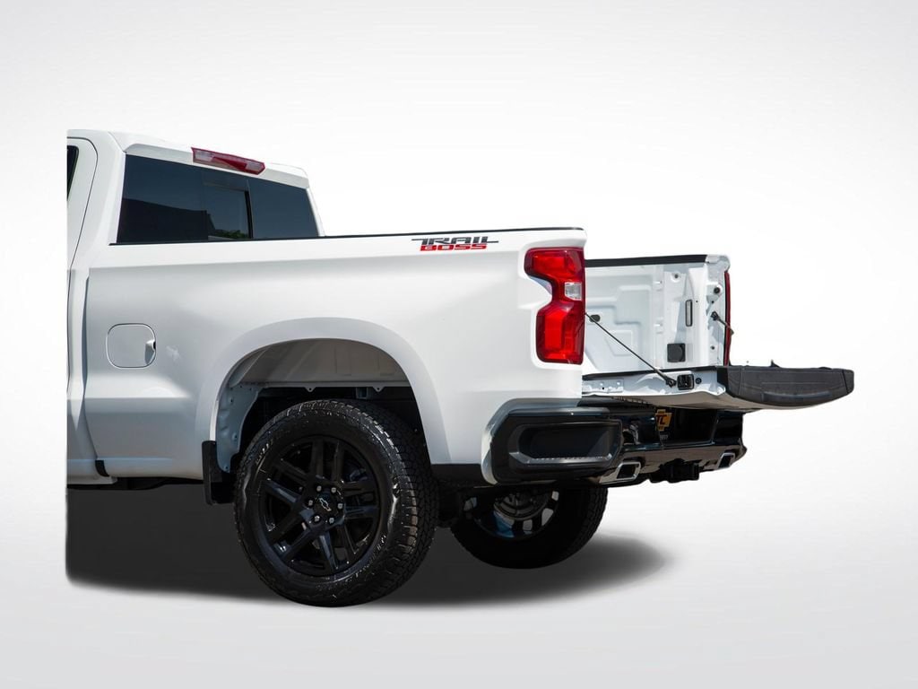 2026 Chevrolet Silverado 1500 LT Trail Boss - Photo 10