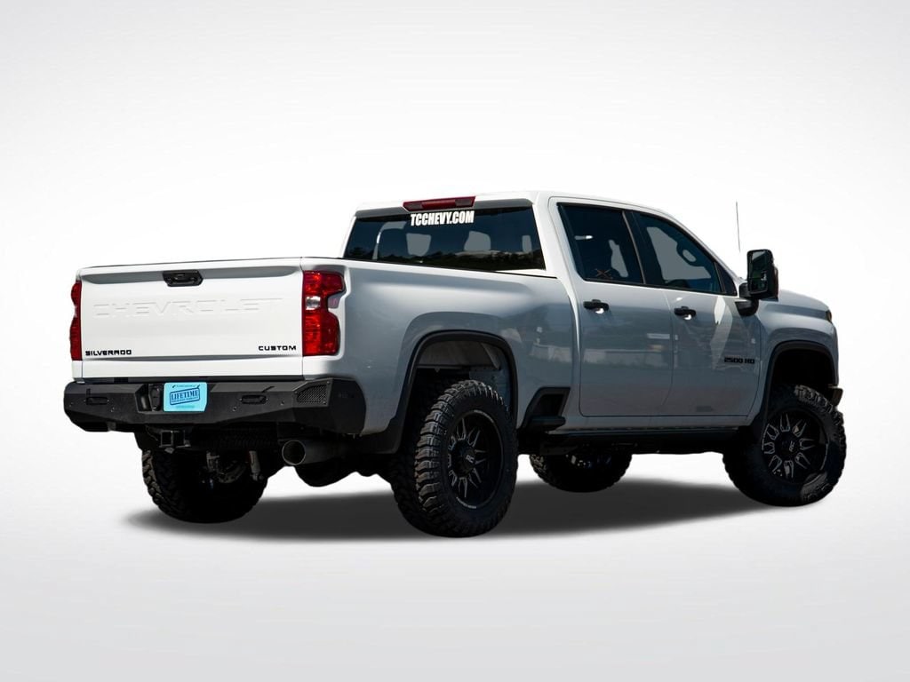 2026 Chevrolet Silverado 2500 HD Custom - Photo 8