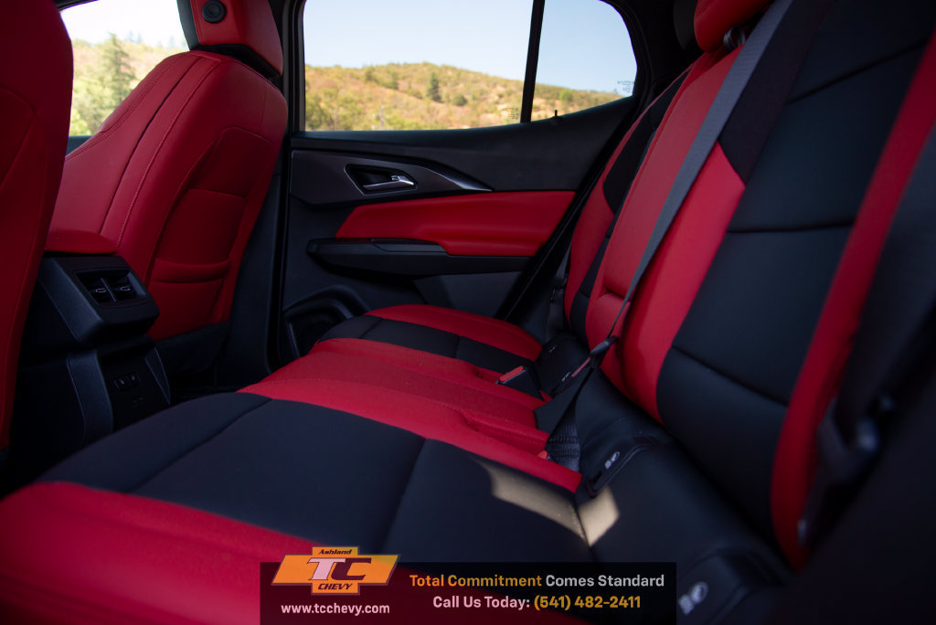 2026 Chevrolet Equinox EV RS - Photo 12