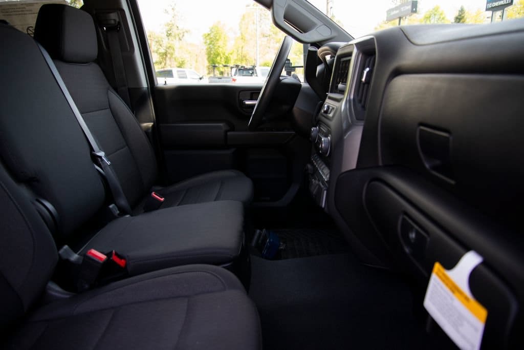 2026 Chevrolet Silverado 2500 HD Custom - Photo 18