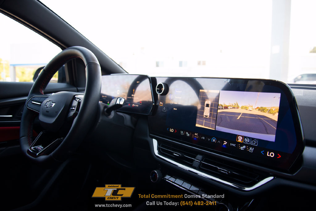2026 Chevrolet Equinox EV RS - Photo 17