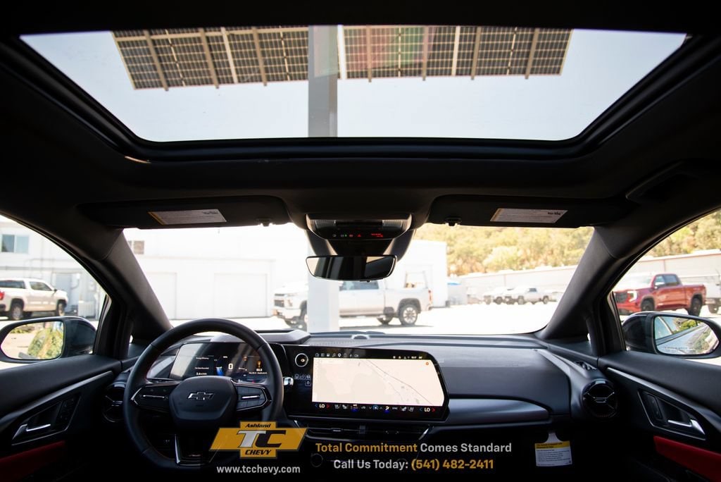 2026 Chevrolet Equinox EV RS - Photo 14