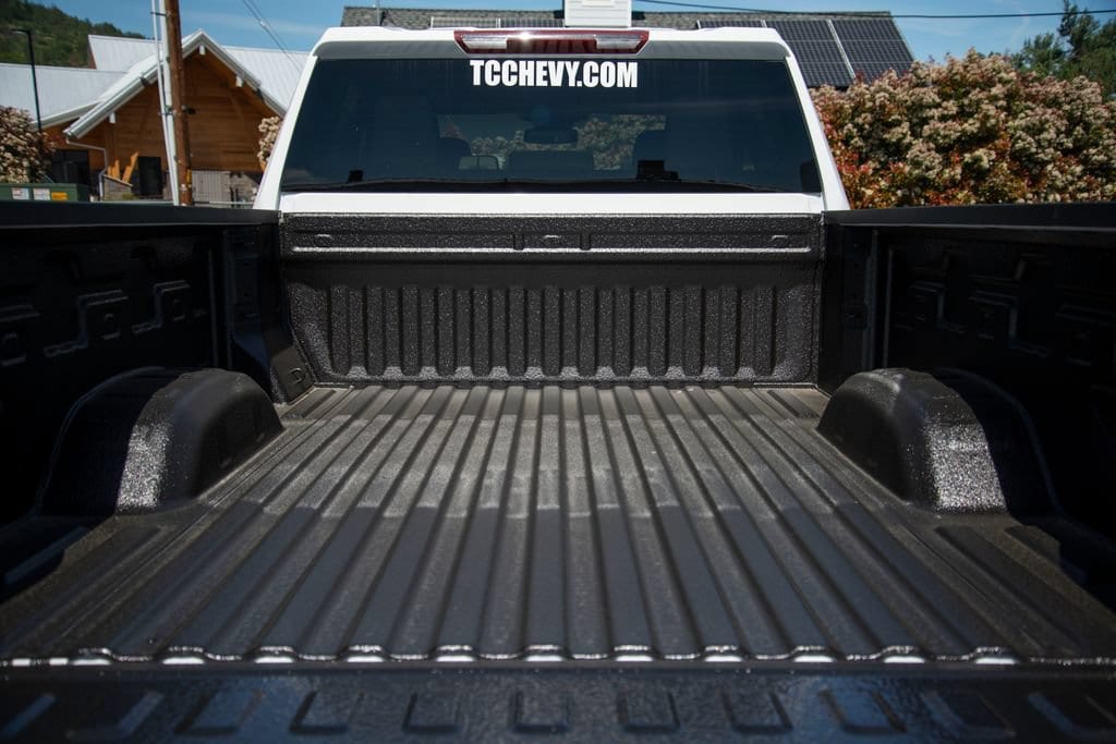 2026 Chevrolet Silverado 2500 HD Custom - Photo 10
