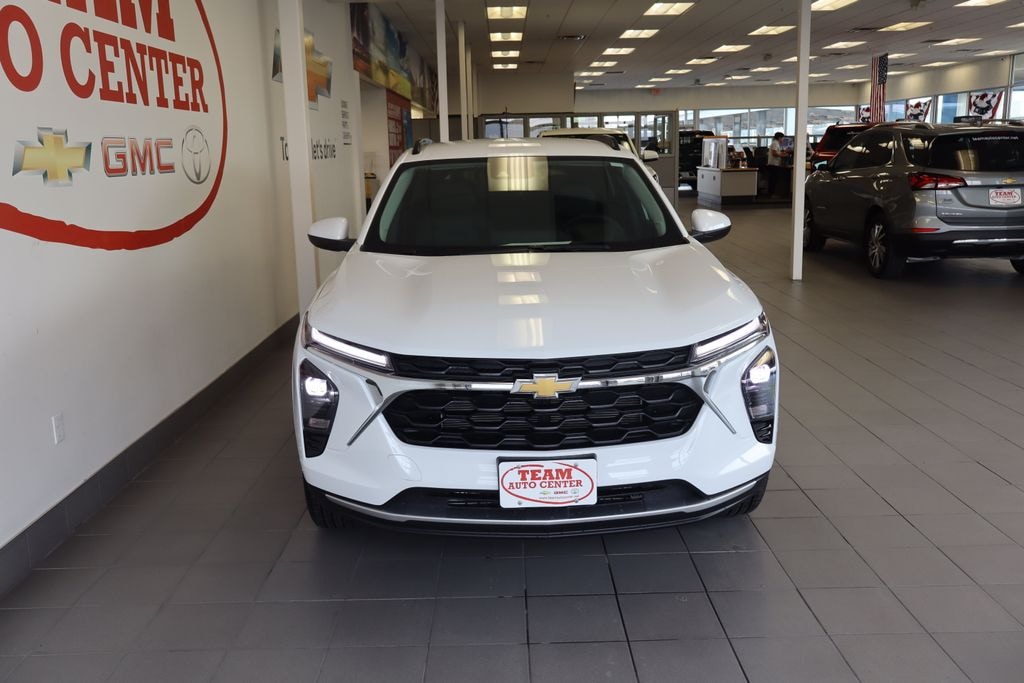 New 2026 Chevrolet Trax LT SUV